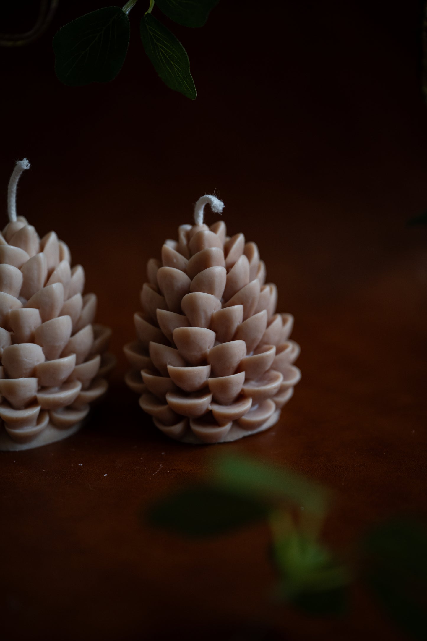 Dennenappel kaars (breed)