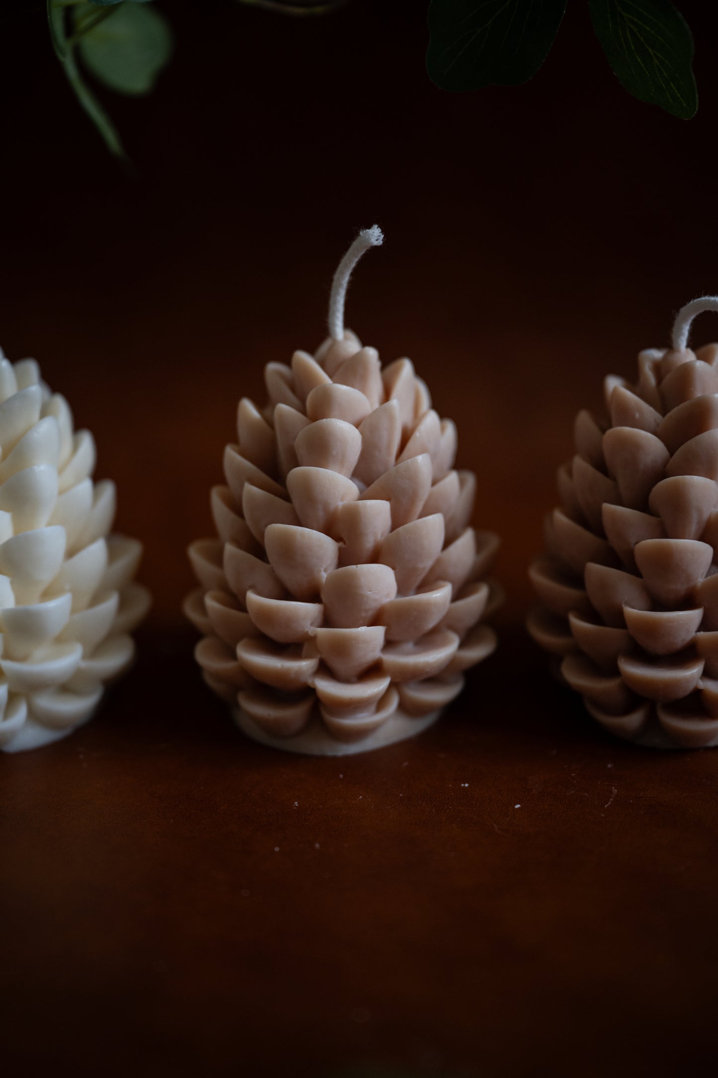 Dennenappel kaars (breed)