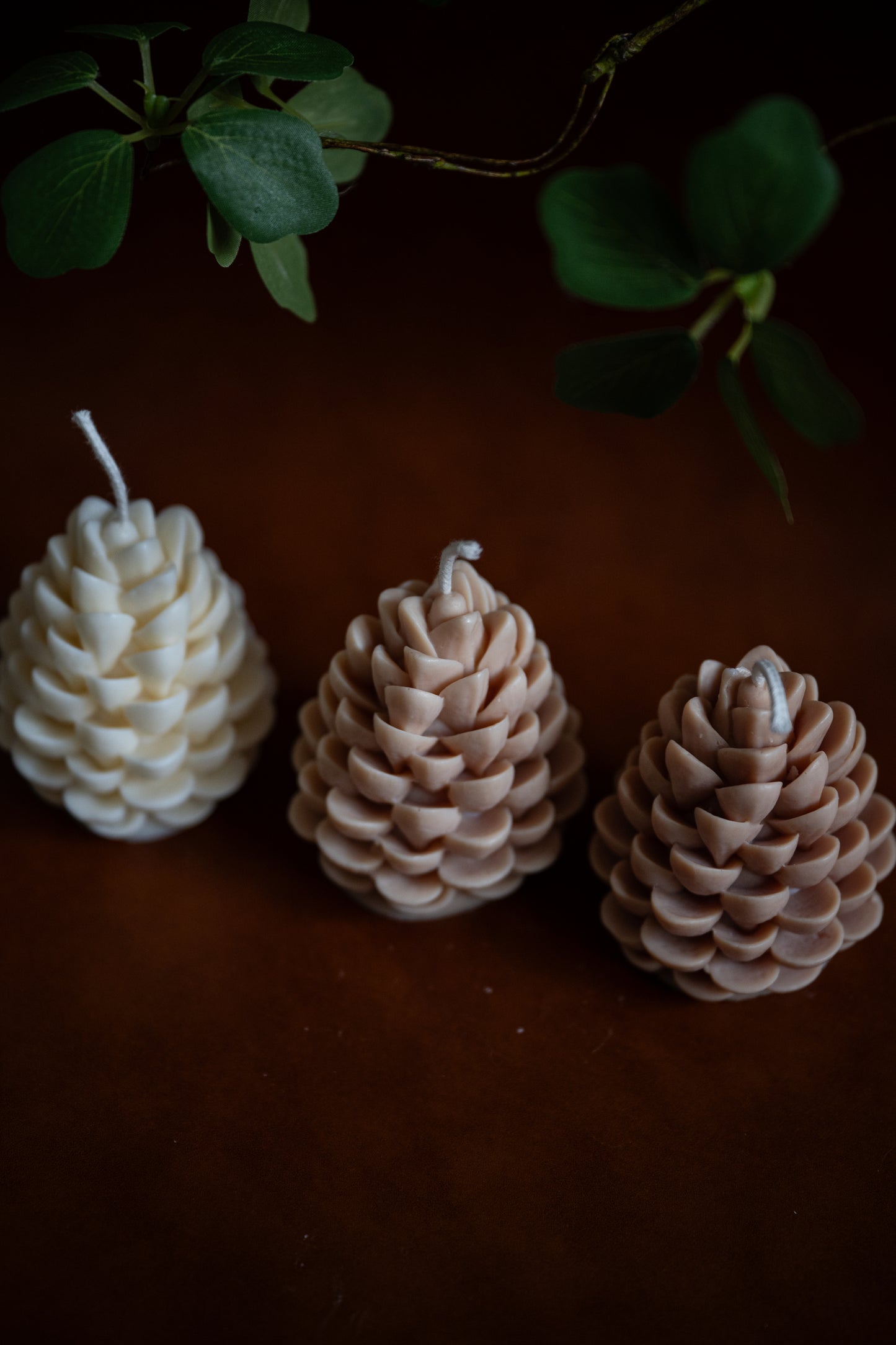 Dennenappel kaars (breed)